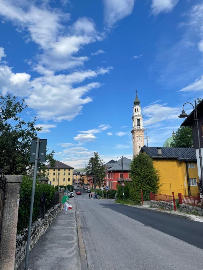 Villa Iris Asiago - Giardino E Parcheggio Bagian luar foto