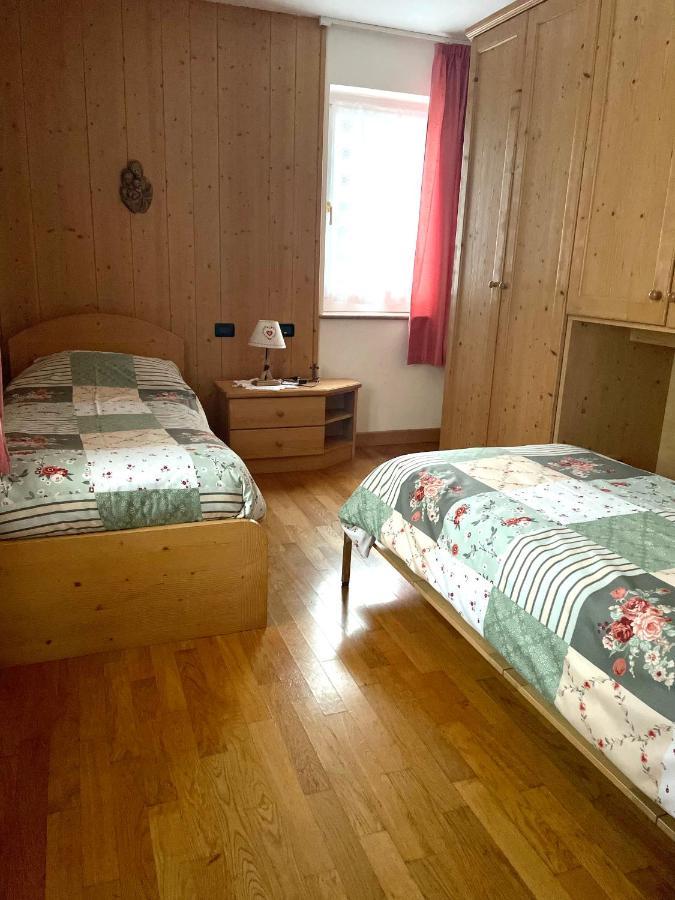 Villa Iris - La Prima Villa Vacanze Nell'Altopiano Asiago Bagian luar foto