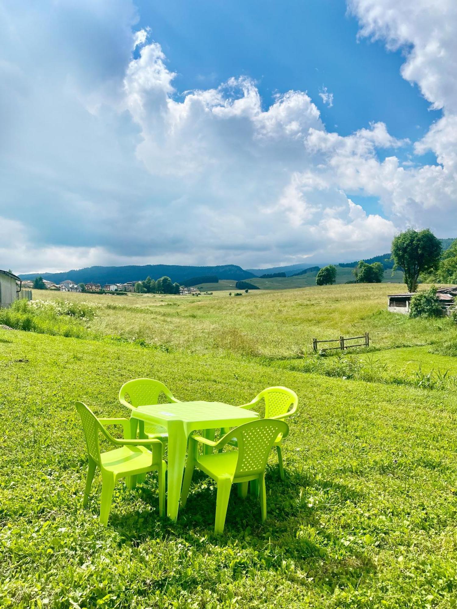 Villa Iris - La Prima Villa Vacanze Nell'Altopiano Asiago Bagian luar foto